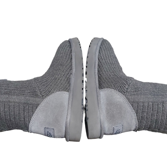 UGG Women's Dark Grey 12" Tall Fuzzy Woven Boots Size 6 - Picture 7 of 9